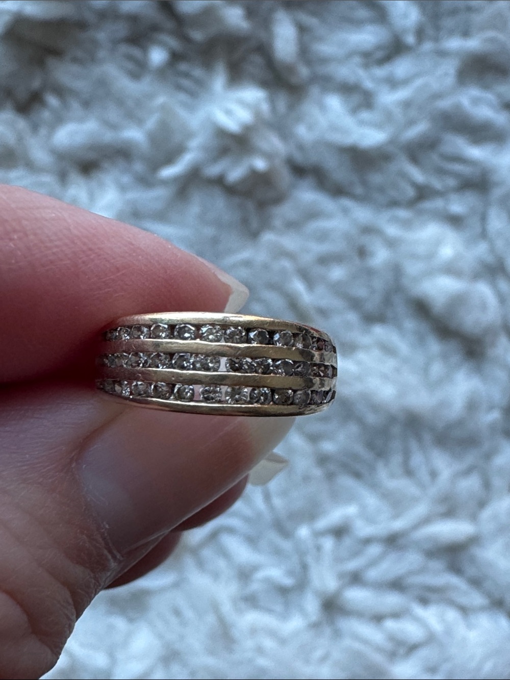 10K Three Row Diamond Band